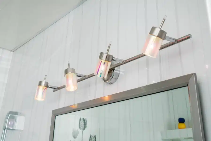 Bathroom light fixture